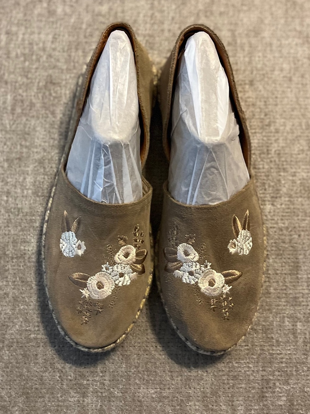 Verbenas Spain Embroidered Suede Espadrille Slip On Shoes EU 41 US 10 NWOT - Picture 3 of 8